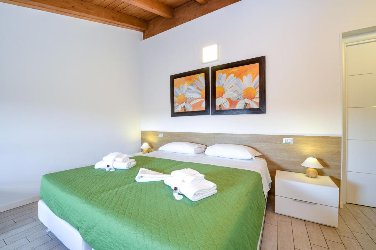Borgo Gasparina Family Apartments Castelnuovo del Garda Εξωτερικό φωτογραφία