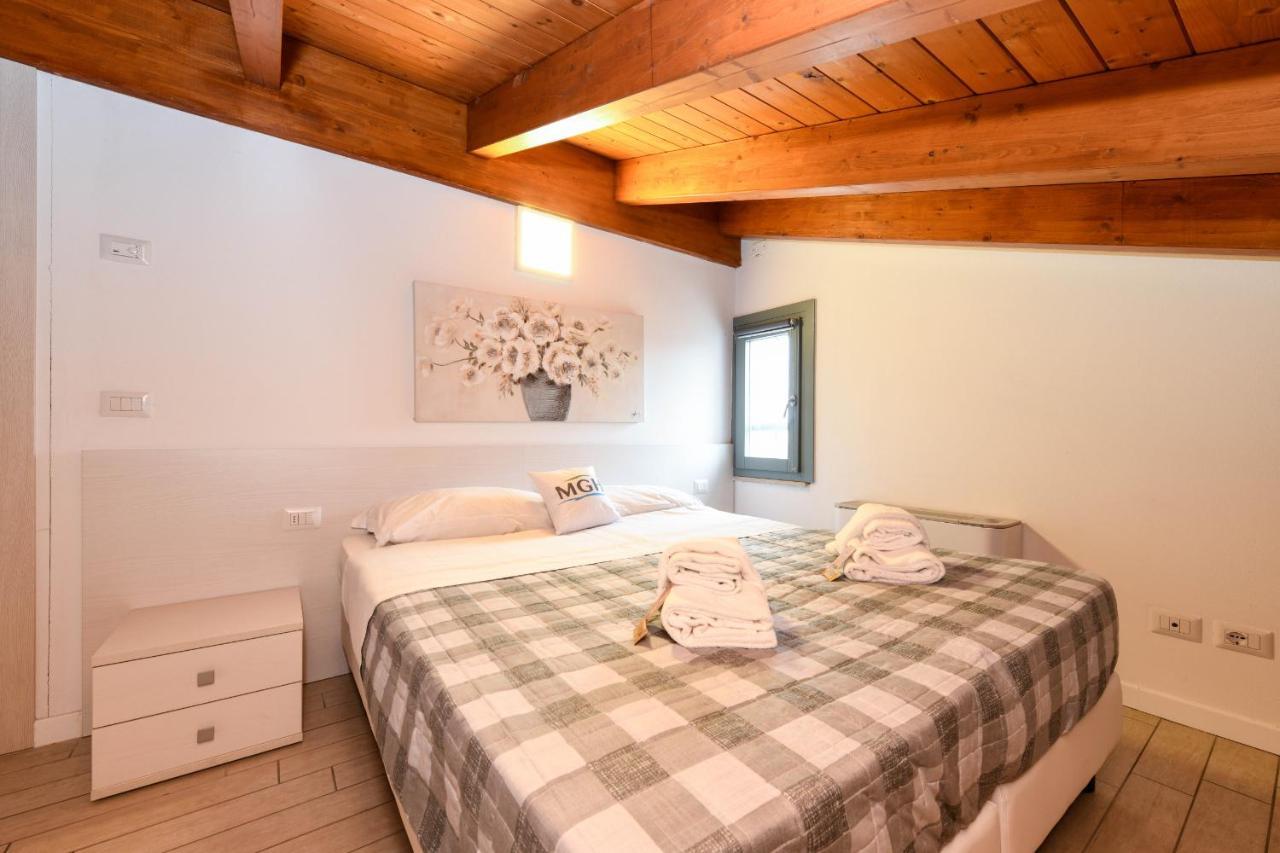 Borgo Gasparina Family Apartments Castelnuovo del Garda Εξωτερικό φωτογραφία
